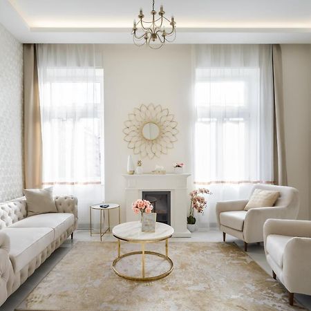 Bpr Etienne Charming Apartment Budapest Eksteriør billede