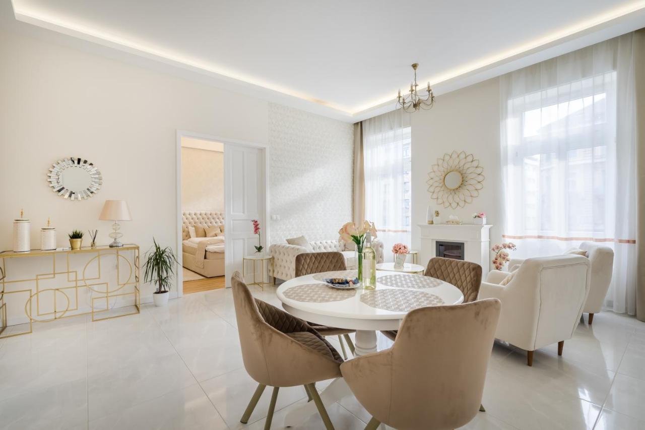 Bpr Etienne Charming Apartment Budapest Eksteriør billede